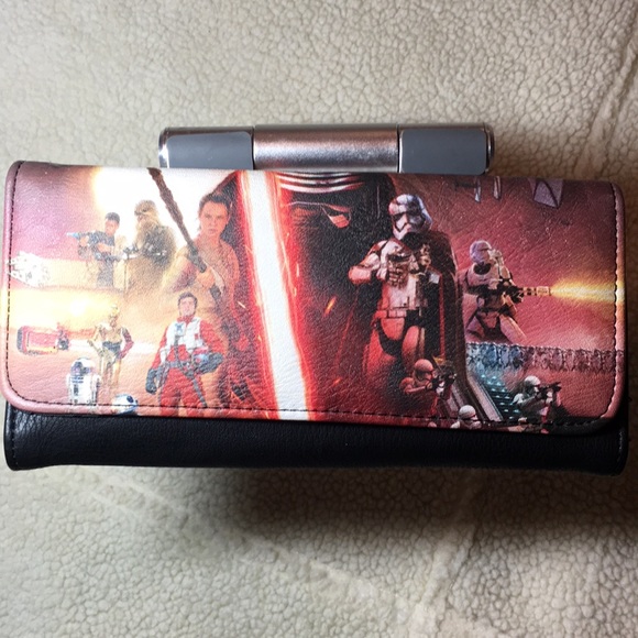 🌟Star Wars🌟Trifold Wallet - Picture 1 of 14